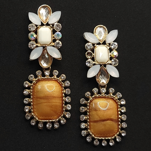 Chunky Rhinestone Dangle Earrings Caramel and Cream Statement - Picture 6 of 10
